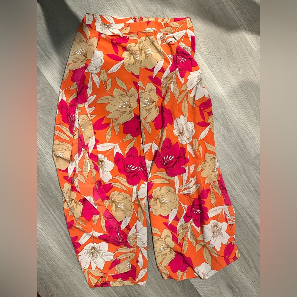 Lulu's Vibrant Floral Pants in Orange and Pink